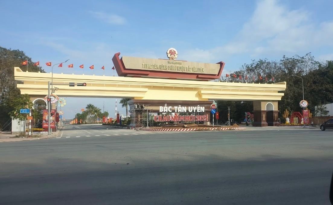CHÍNH CHỦ Bán Đất 292m2 có sẵn 100 m2 thổ cư giá tốt, hợp lý. Tân thành 31 cụm TRUNG TÂM HÀNH CHÍNH BẮC TÂN UYÊN