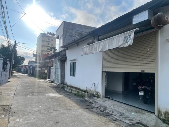 Chủ gửi bán nhà mặt tiền hẻm 90 Phạm Văn Đồng