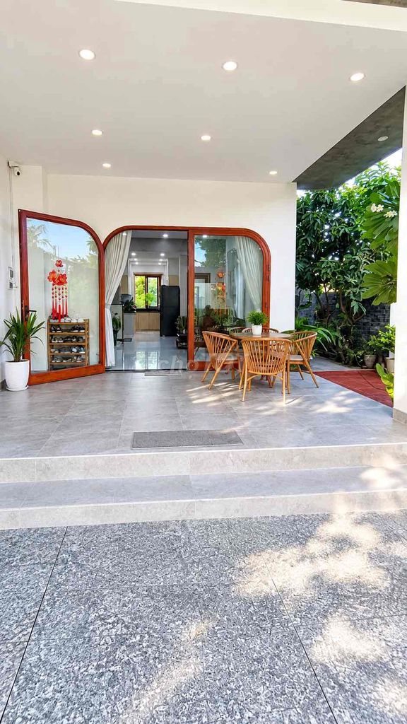 Bán nhà sân vườn 134.3m2 mặt tiền đường Liên Hoa, Vĩnh Ngọc - Ảnh 2