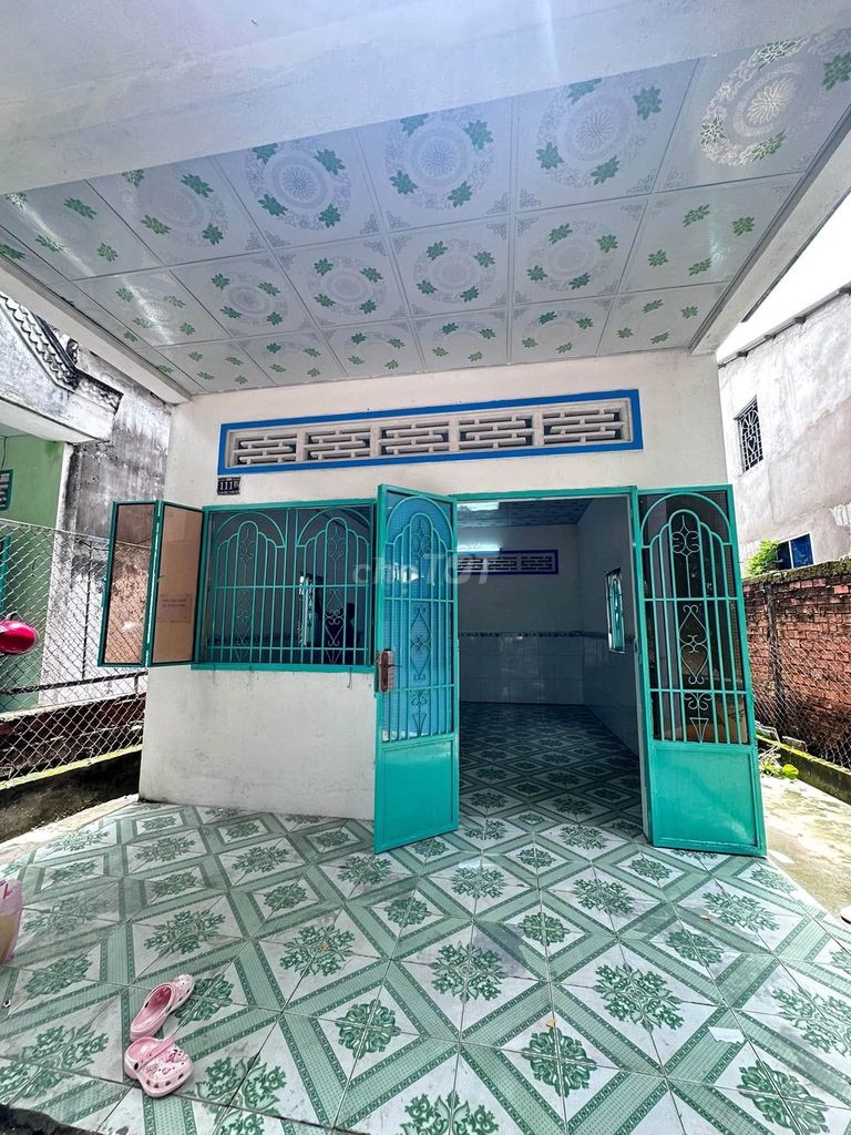 Cho thuê nhà cấp 4 nguyên căn Phú Tân
