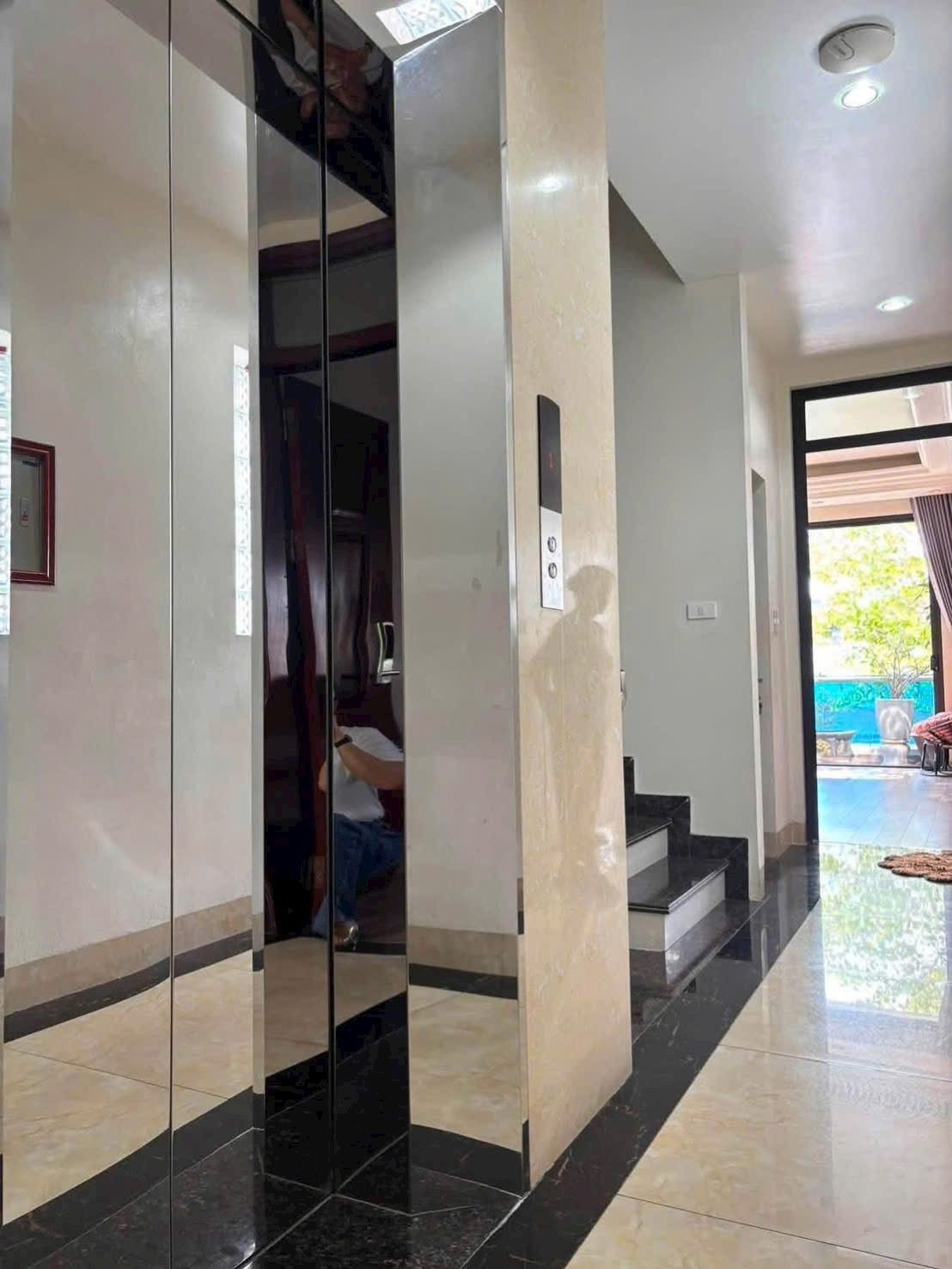 BÁN NHÀ MỚI – FULL NỘI THẤT – CÓ THANG MÁY | TRUNG TÂM CÁI DĂM – BÃI CHÁY