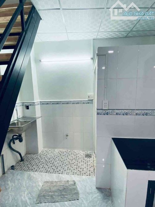 🌹 NHÀ HIẾM QUẬN 5 – ĐỐI DIỆN BỆNH VIỆN CHẤN THƯƠNG CHỈNH HÌNH – NHỈNH 2 TỶ - Ảnh 2