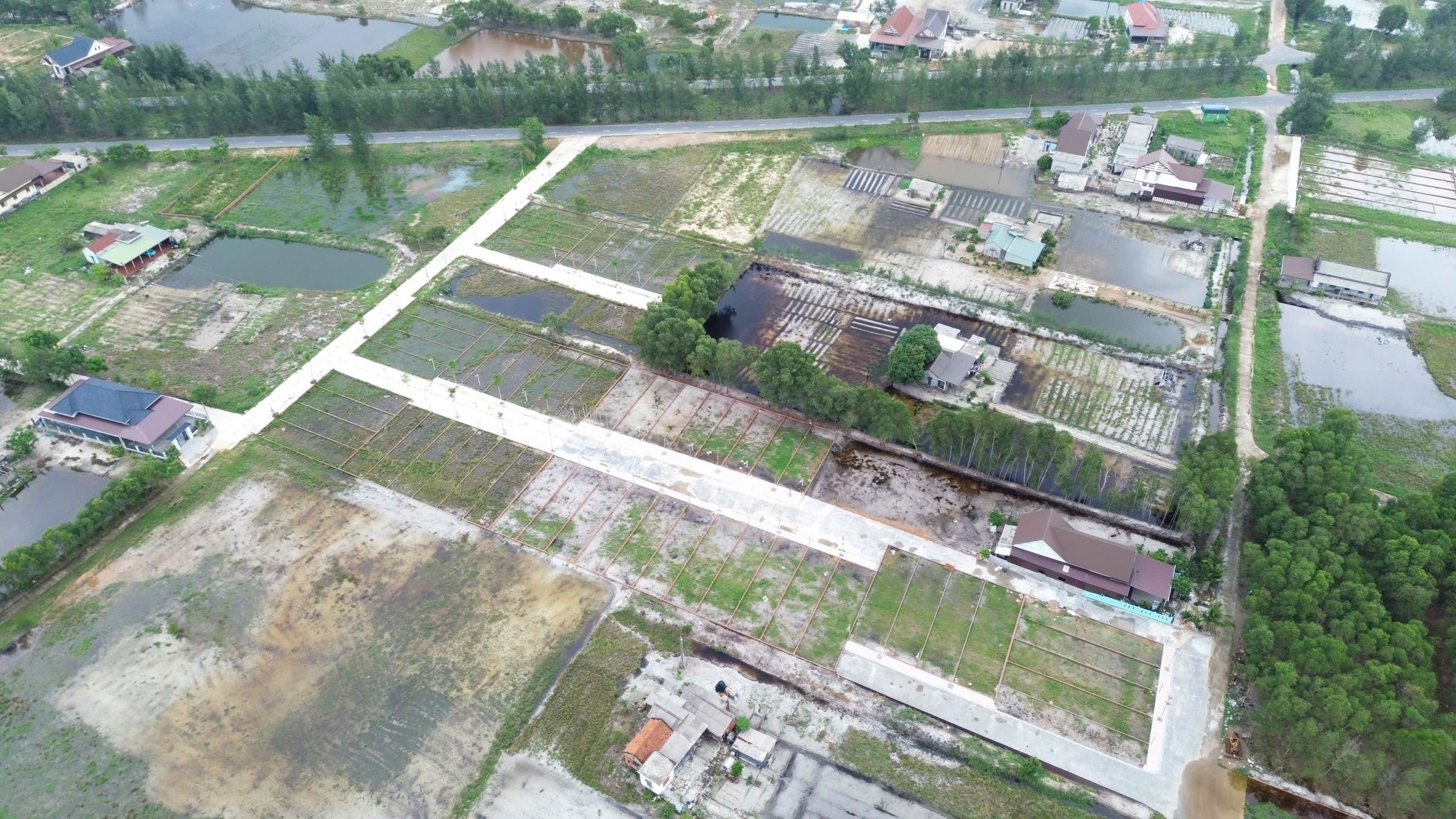 Bán Đất 124.8m2 có sẵn 70 m2 thổ cư giá 350 triệu tại đường thông cách trục dọc 2 làn khu kinh tế 35m Xã Triệu Vân Huyện Triệu Phong Quảng Trị - Ảnh 3