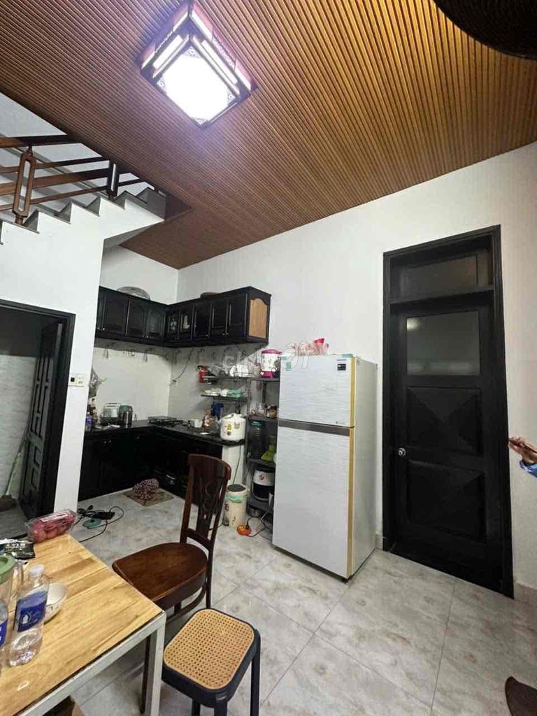 Nhà lô góc đẹp chính chủ 78m2 chỉ 4,98 tỷ