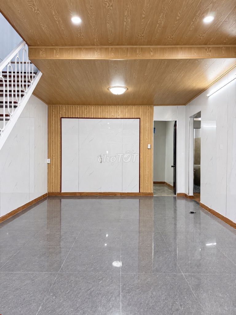 BÁN NHÀ LÔ GÓC HOÀNG DIỆU – GẦN 60M² – 2 TẦNG – 2PN - Ảnh 3