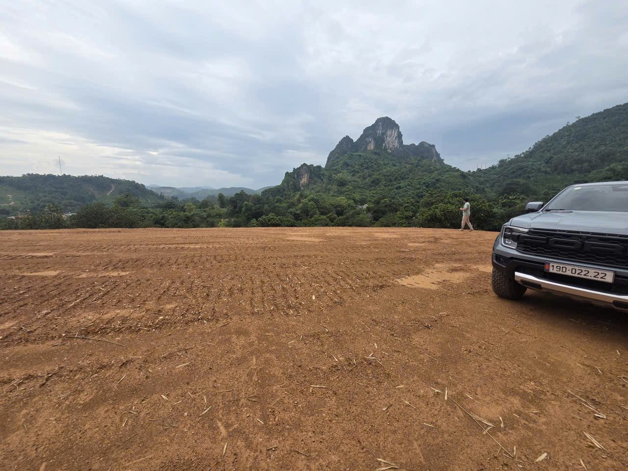 Bán Đất 5600m2 có sẵn 200 m2 thổ cư giá 7 tỷ tại Thị trấn Lương Sơn Huyện Lương Sơn Hòa Bình - Ảnh 3