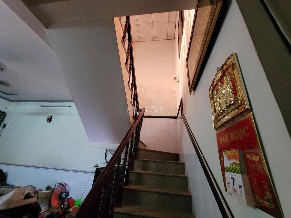 Bán nhà mặt tiền lớn kế chợ - Ảnh 11