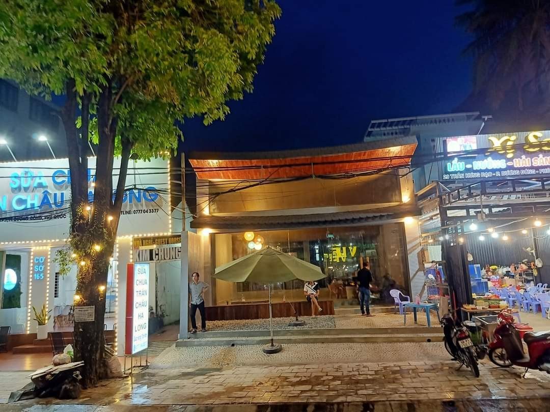 Bán rẻ showroom MT Trần Hưng Đạo, sát chợ đêm Phú Quốc giá chỉ 70% thị trường - Ảnh 2