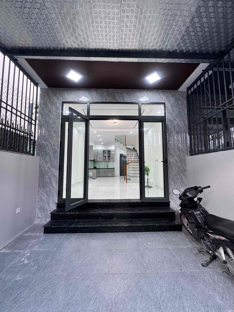 Bán Nhà Hẽm Đường Oto Nguyễn Biểu, Cách Biển Chỉ 800m - Ảnh 1