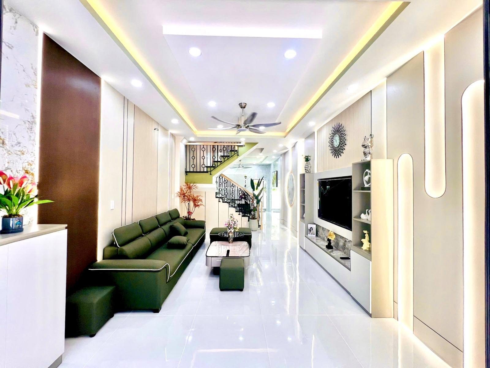 Bán nhà đường Huỳnh Đình Hai, P24 Q.Bình Thạnh, Giá 3Tỷ290, 46m2, sổ chính chủ