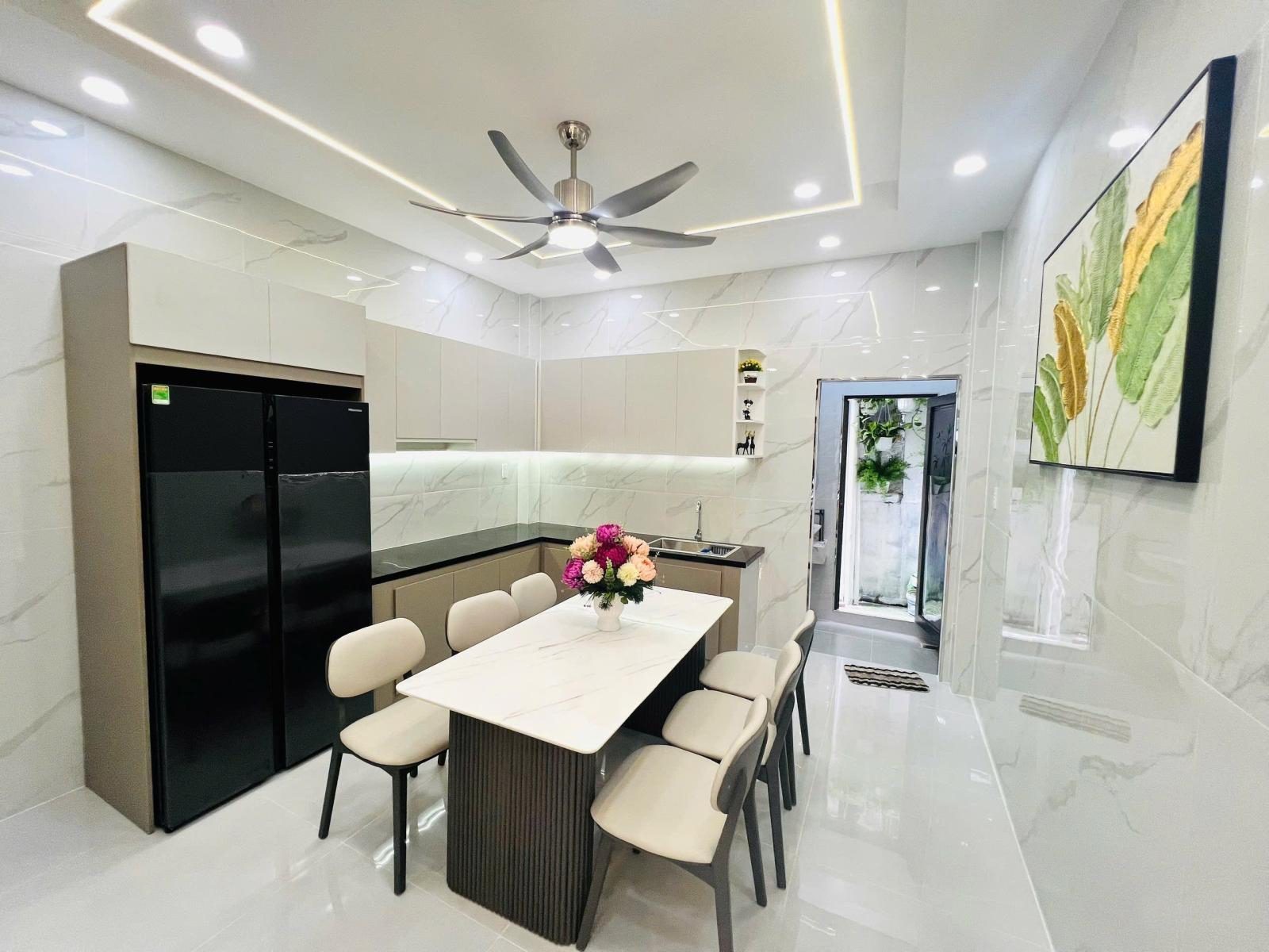 Bán nhà đường Huỳnh Đình Hai, P24 Q.Bình Thạnh, Giá 3Tỷ290, 46m2, sổ chính chủ