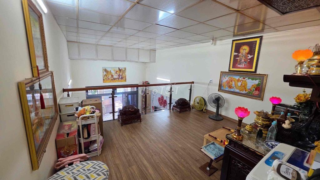 Bán Nhà nở hậu Trung tâm thành phố - Ảnh 2