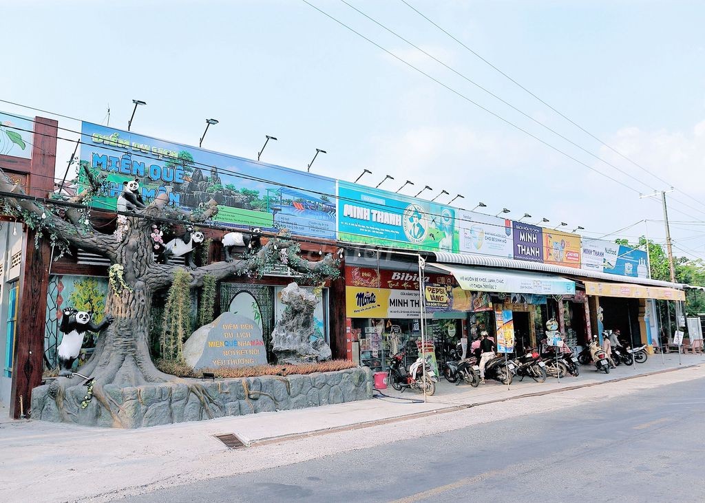 ô thuê 46,6m2 gồm 7 ô liền kề