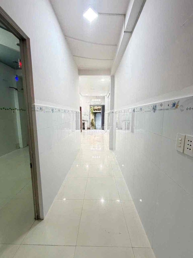 BÁN NHÀ 1 TRỆT, 01 GÁC LỮNG KHU VƯỢT LŨ PHƯỜNG 8 CŨ THÀNH PHỐ VĨNH LON