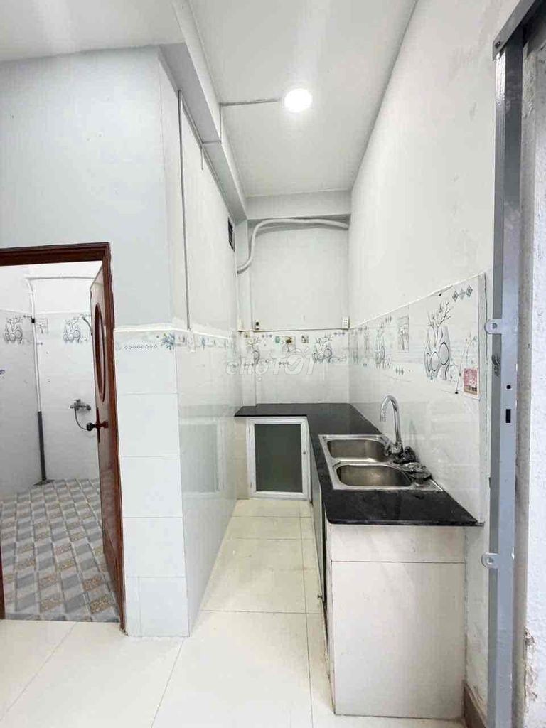 BÁN NHÀ 1 TRỆT, 01 GÁC LỮNG KHU VƯỢT LŨ PHƯỜNG 8 CŨ THÀNH PHỐ VĨNH LON