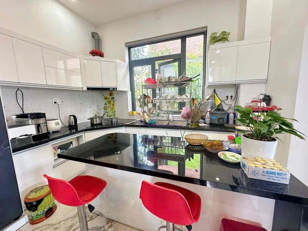 VILLA ĐẸP ĐÀ LẠT – XE HƠI TỚI TẬN NHÀ – 5 PHÒNG NGỦ – SỔ HỒNG RIÊNG - Ảnh 2