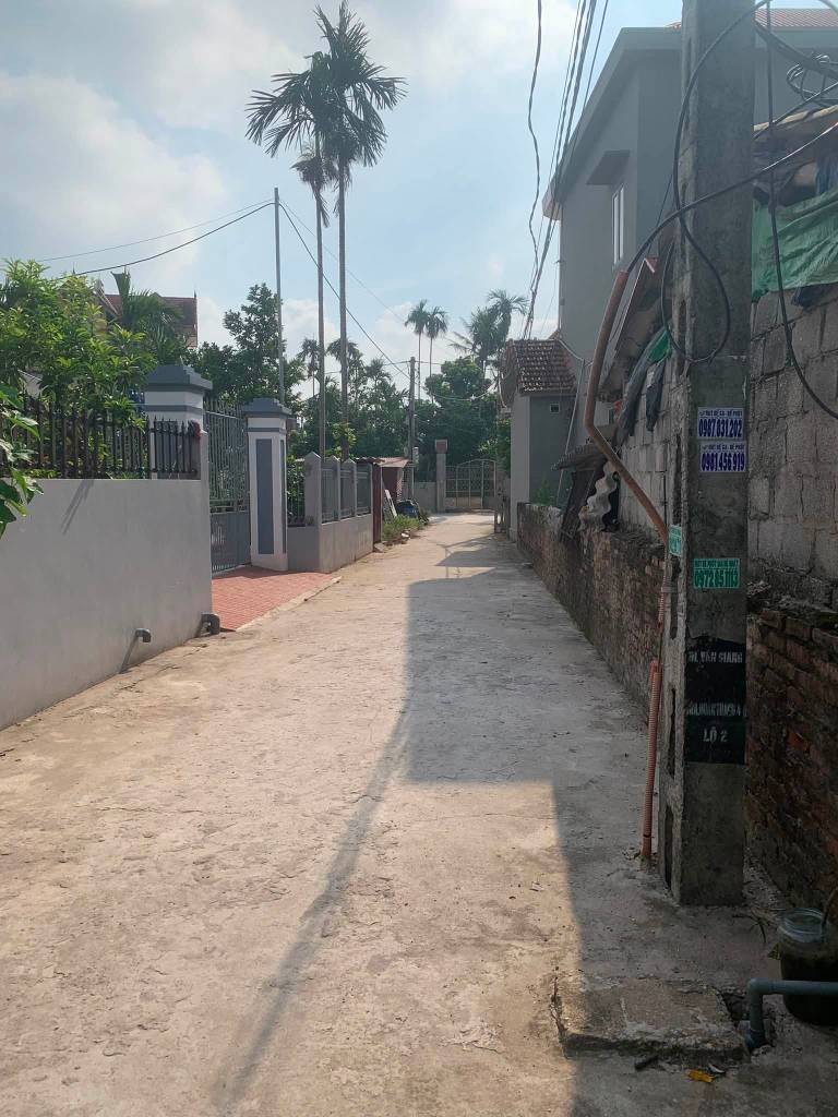 Chính chủ bán lô đất thôn Quán Trạch, Văn Giang Hưng Yên, vị trí đẹp giá chỉ 4.05 tỷ