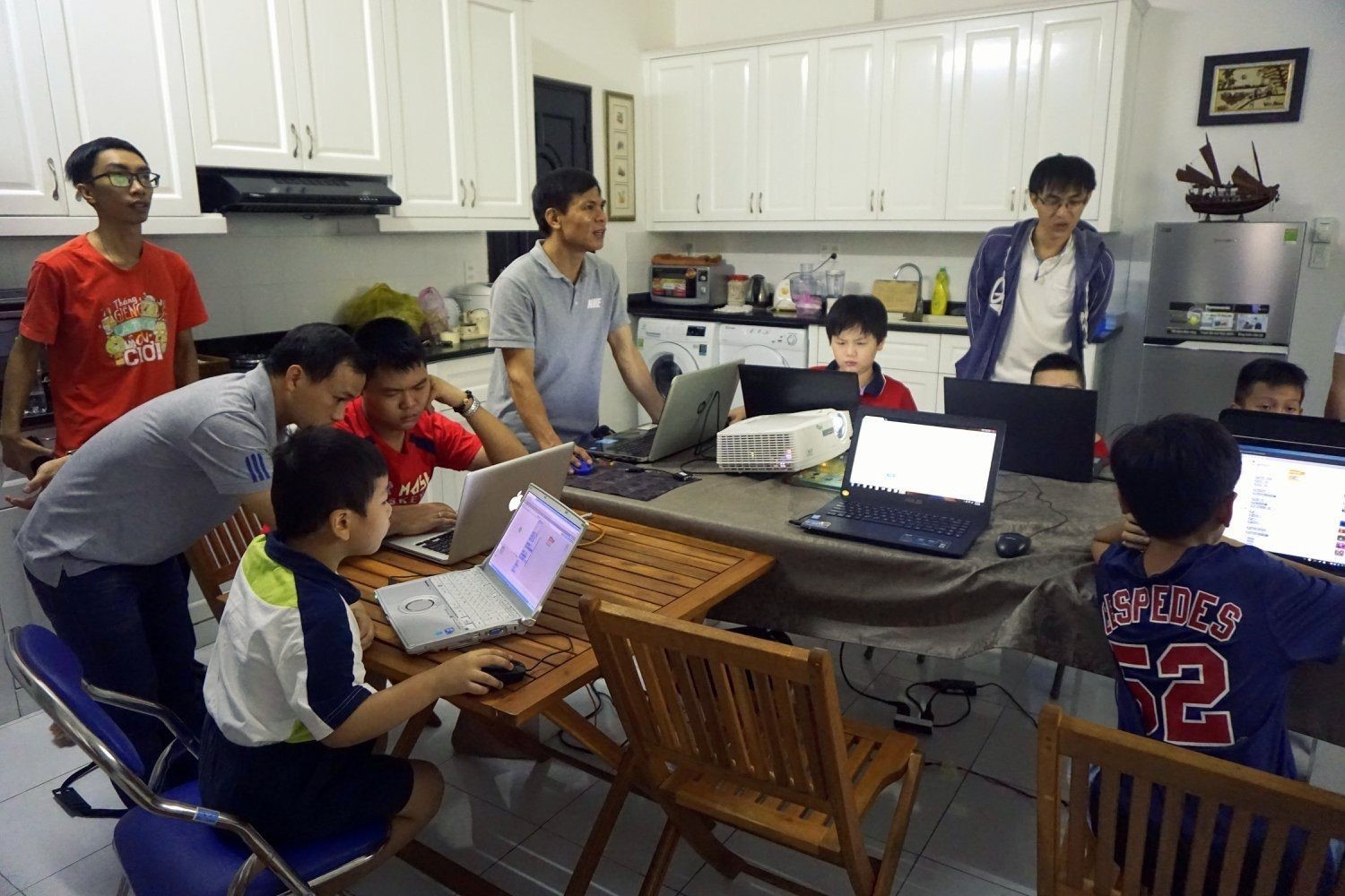 Bán Nhà riêng 293m2 giá 48 tỷ tại đường Bùi Thị Xuân Phường 03 Quận Tân Bình TP. Hồ Chí Minh