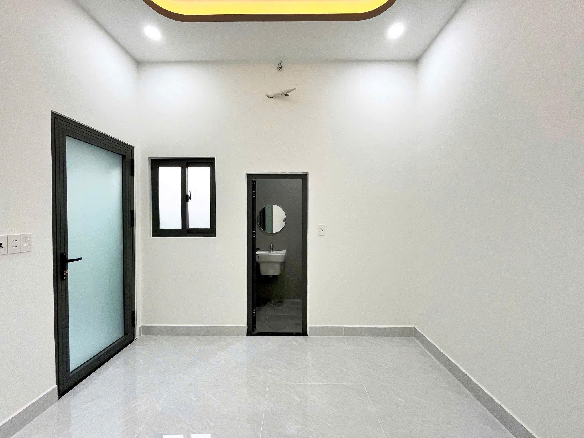 BÁN NHÀ P. PHƯỚC TÂN, GẦN CỔNG 11 - TẶNG BỘ NỘI THẤT 80 TRIỆU