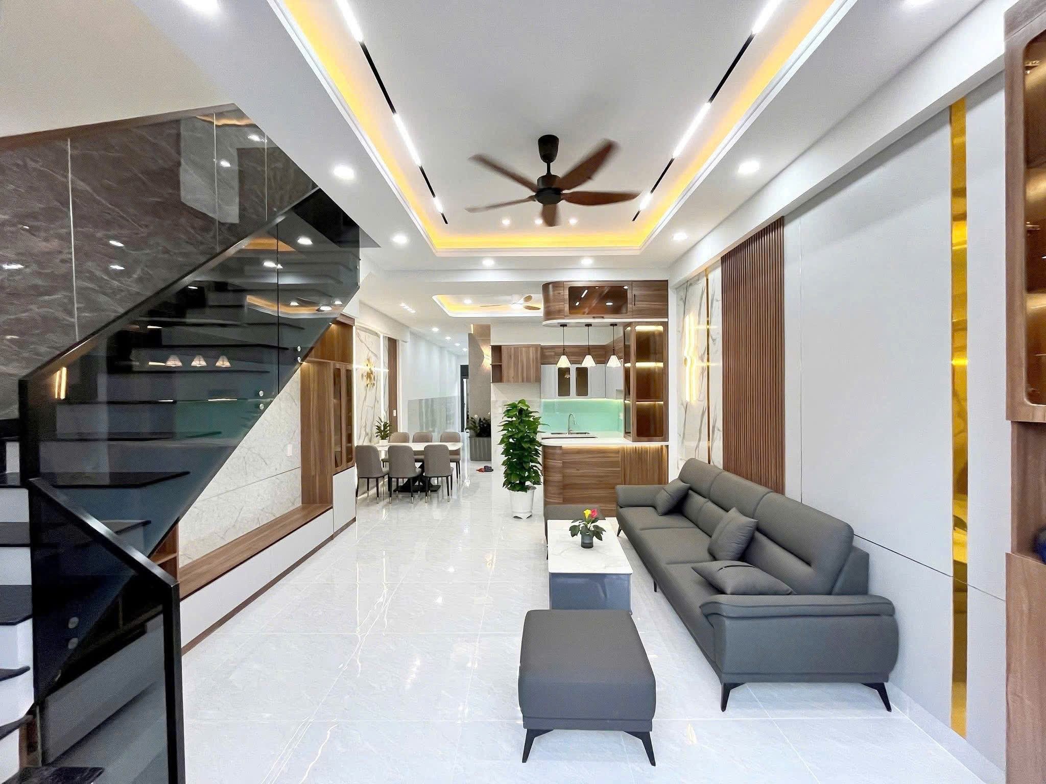 BÁN NHÀ P. PHƯỚC TÂN, GẦN CỔNG 11 - TẶNG BỘ NỘI THẤT 80 TRIỆU - Ảnh 6
