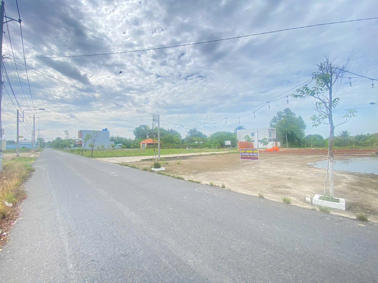 Bán Đất 145.8m2 có sẵn 145.8 m2 thổ cư giá 1.75 tỷ tại Đường Trương Định Thị trấn Cần Đước Huyện Cần Đước Long An