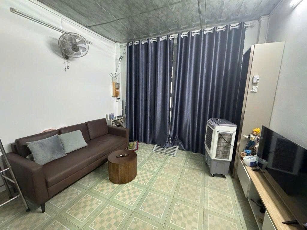 Bán nhà 49.71m² full thổ cư ngang 3.54, nở hậu 3,64m giá 5.4 tỷ tại Đường Nguyễn Văn Lượng, Phường An Hội Đông, Tp. HCM - Ảnh 2