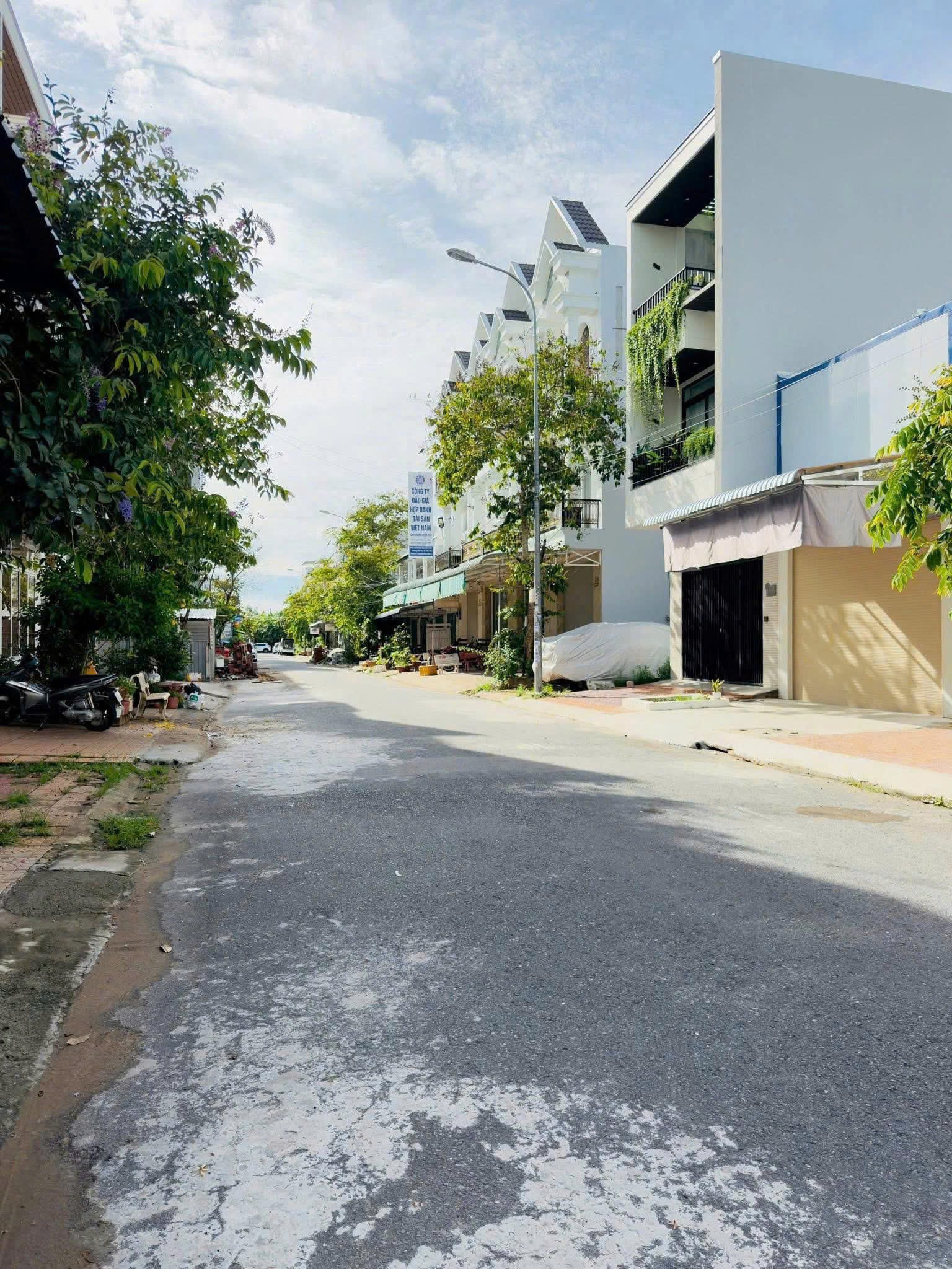 ❌Bán 2 lô liền kề sổ sẵn thổ cư giáp KDC Bửu Long chỉ 300 Triệu sở hữu ngay