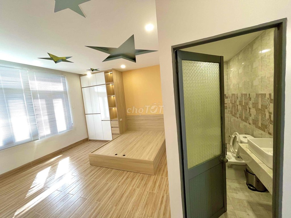 Căn Nhà Mới Full Nội Thất Ngay Khu Du Lịch Tháp Bà Giá Tốt