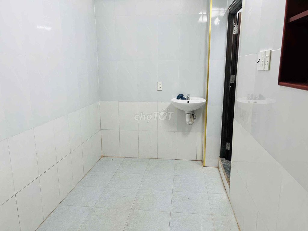 NHÀ GIÁ HỜI – TRUNG TÂM TÂY NHA TRANG - Ảnh 1