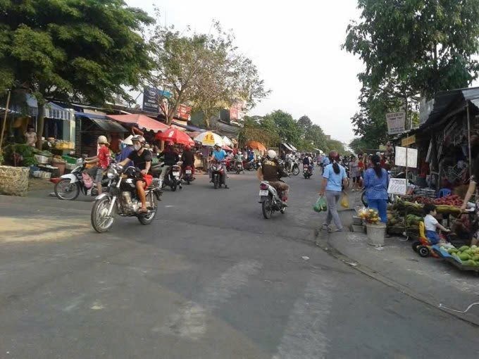 CHỦ CẦN TIỀN BÁN GẤP DÃY TRỌ 16 PHÒNG SÁT KCN LỚN CÔNG NHÂN ĐÔNG. GIÁ 1Tỷ685TR