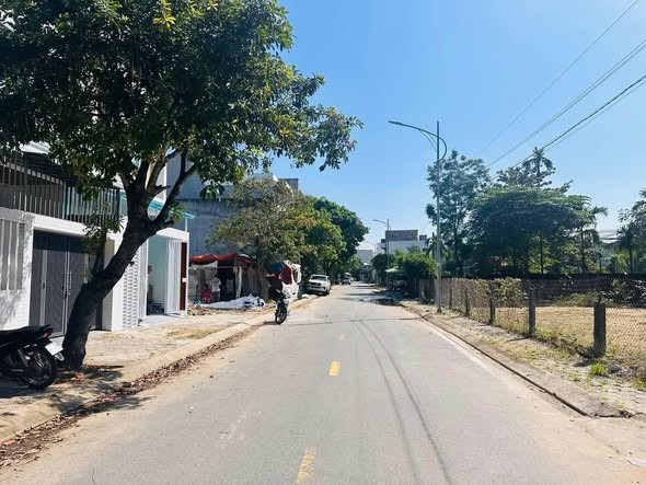 🍀Đất Đường Số 6 KDC Bàu Cả. Lô Sạch Đẹp Không Lỗi.