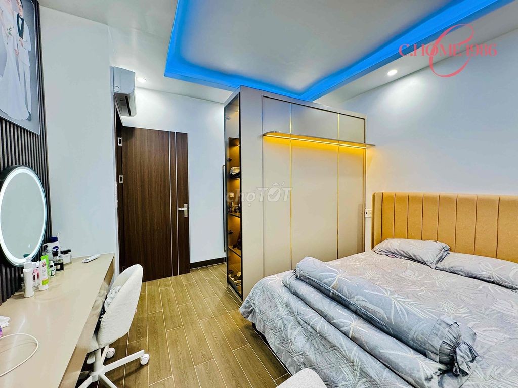 NHÀ XÂY MỚI ĐỘC LẬP 4T - NGANG ĐẸP - FULL NỘI THẤT TẠI MIẾU HAI XÃ