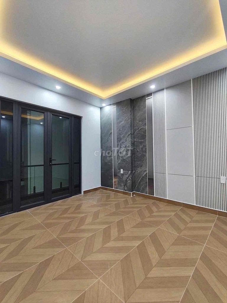 BÁN NHÀ 4 TẦNG TRẦN NGUYÊN HÃN – THIẾT KẾ HIỆN ĐẠI – CÓ GARA Ô TÔ – GI