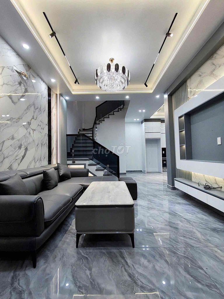 BÁN NHÀ 4 TẦNG TRẦN NGUYÊN HÃN – THIẾT KẾ HIỆN ĐẠI – CÓ GARA Ô TÔ – GI