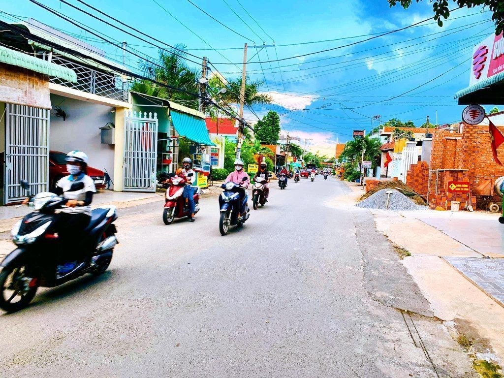 [NGỘP] BÁN GẤP 3.600m2 SHR GẦN TRƯỜNG HỌC, CHỢ, DÂN XUNG QUANH - Ảnh 2