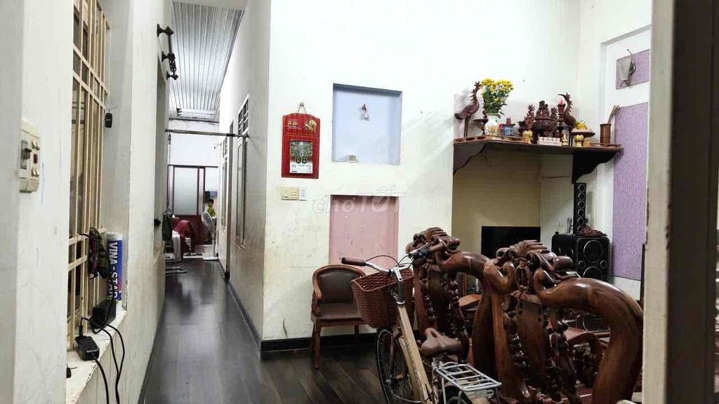 bán nhà ngay trung tâm phố - Ảnh 4