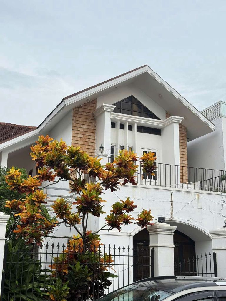 Bán biệt thự đường Nguyên Hồng - TPBMT - Ảnh 4