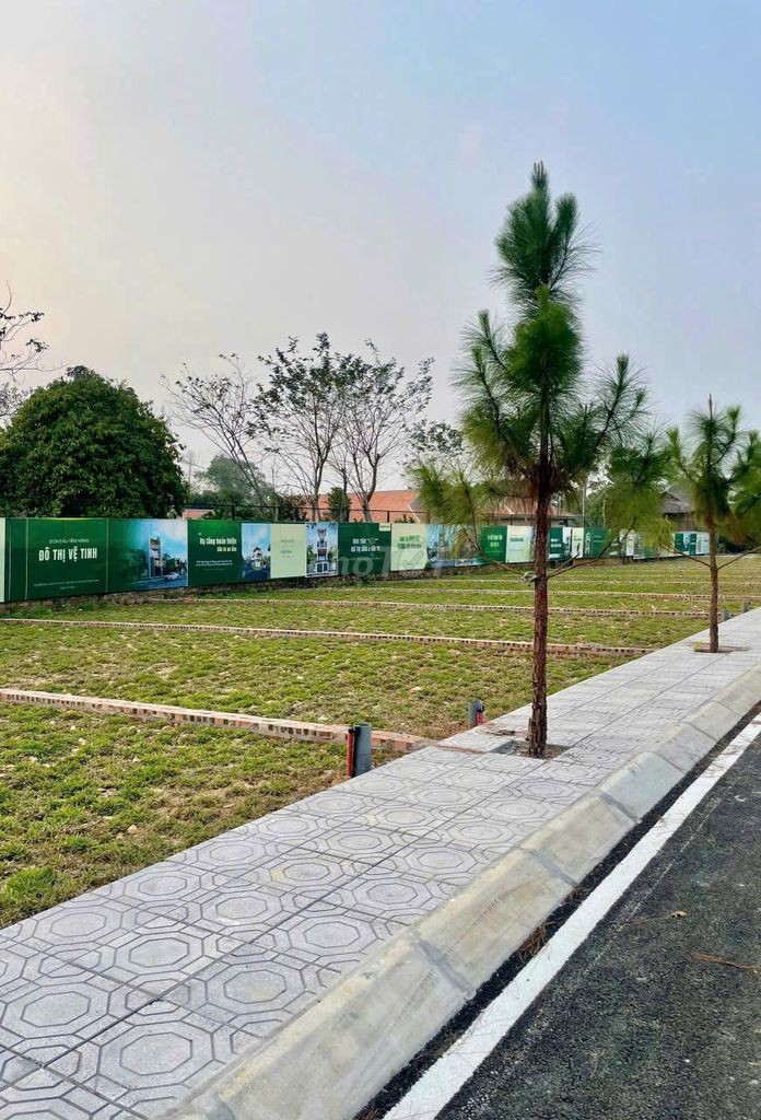 ĐẤT LÁNG HÒA LẠC , 100M, MT6,8M, GIÁ 1,9 TỶ