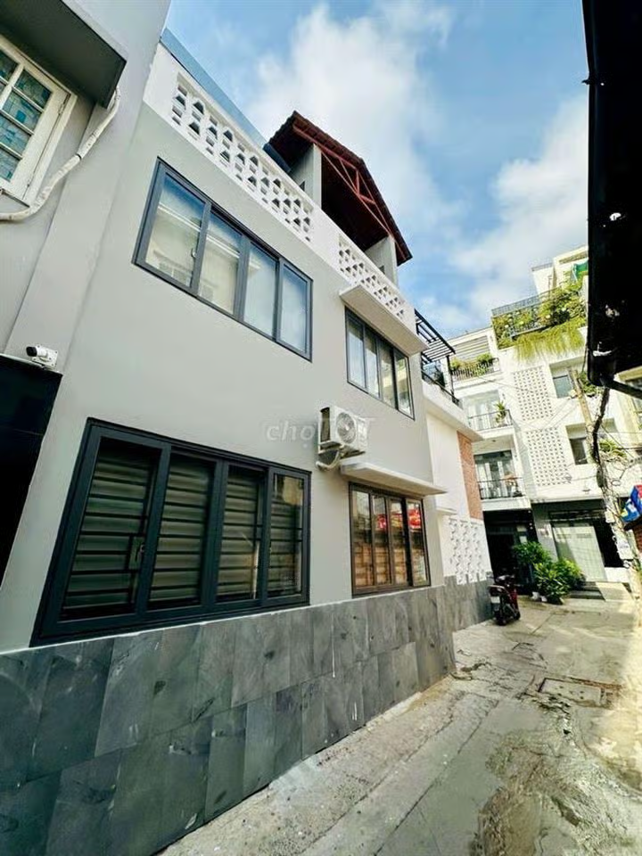 CHDV NGUYỄN VĂN ĐẬU, 80M2 X 3T BTCT, HẺM XE HƠI TỚI CỬA, HT PCCC SẴNG - Ảnh 1