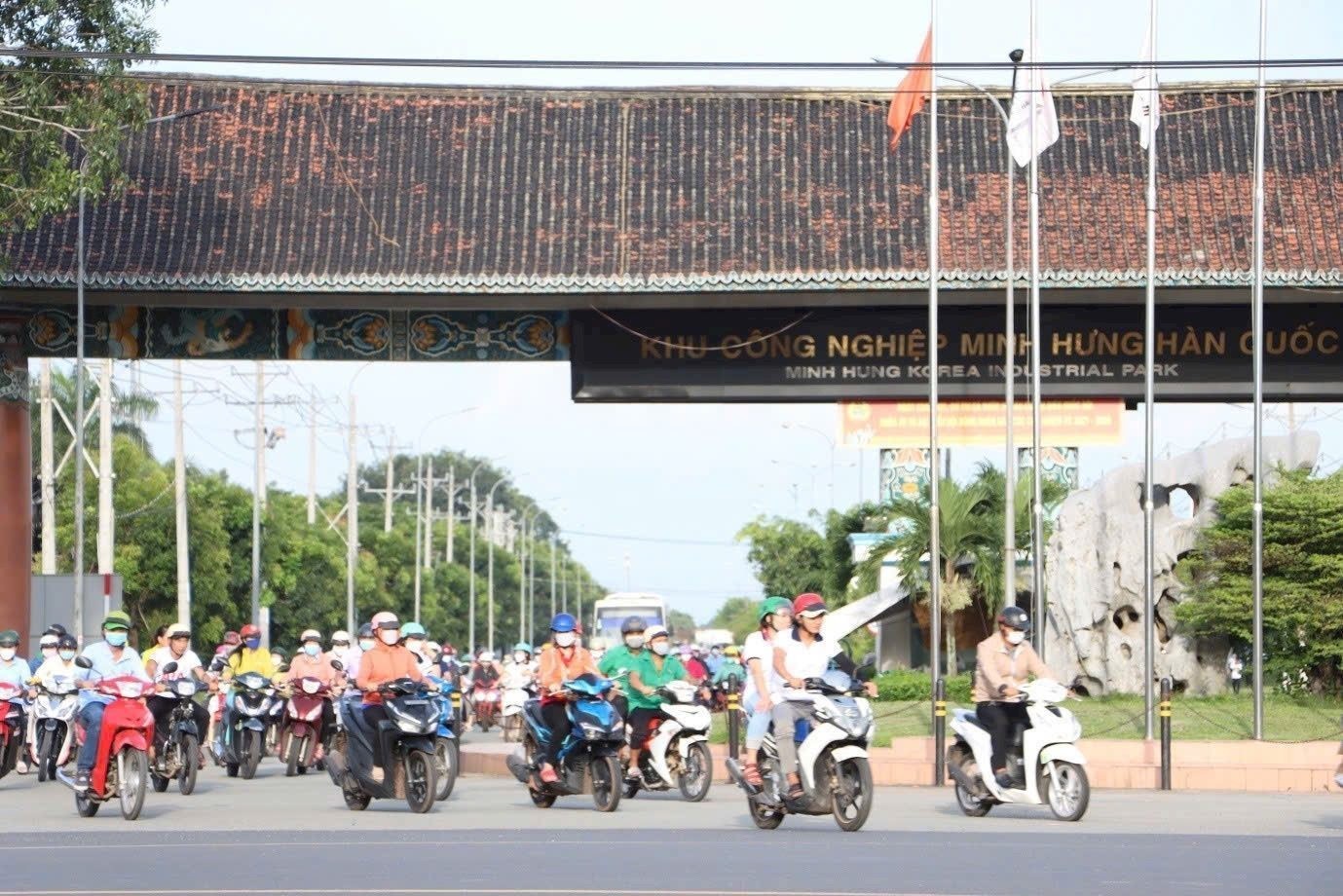 BÁN GẤP 3.600M2 THỔ CƯ 200M2 LÊN ĐƯỢC GIÁ 160 TRIỆU, ĐẤT MT GẦN CHỢ, SỔ HỒNG RIÊNG ☎️ 0969.950.161 (Gặp Chủ) - Ảnh 3