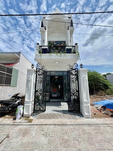 Giảm 100 triệu - Nhà lầu tân cổ điển - Phường 9, Mỹ Tho