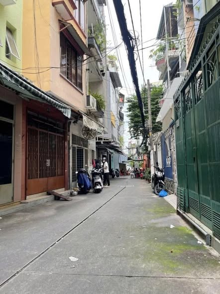 HXH Trung tâm quận 10 – Nhà 4 tầng