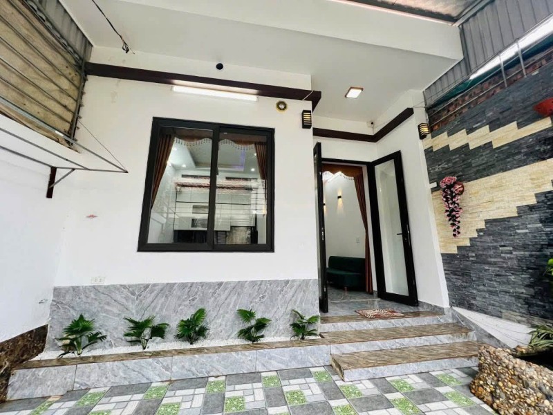 Một căn nhà cấp 4 nhỏ xinh, có sẵn nhà để ở, nằm ngay Vị Trù – Thanh Trù, Vĩnh Yên.