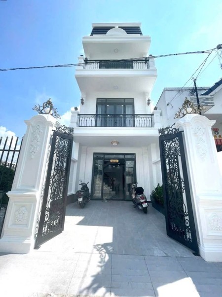 NHÀ ĐẸP TRUNG TÂM – 1 TRỆT 2 LẦU