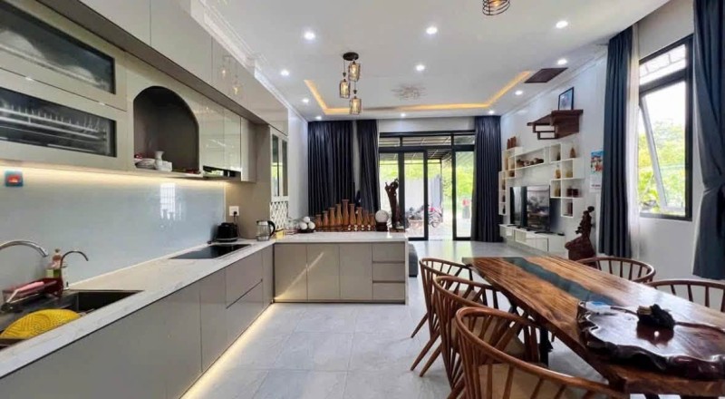 NHÀ ĐẸP TRUNG TÂM BẢO LỘC - 2 mặt tiền