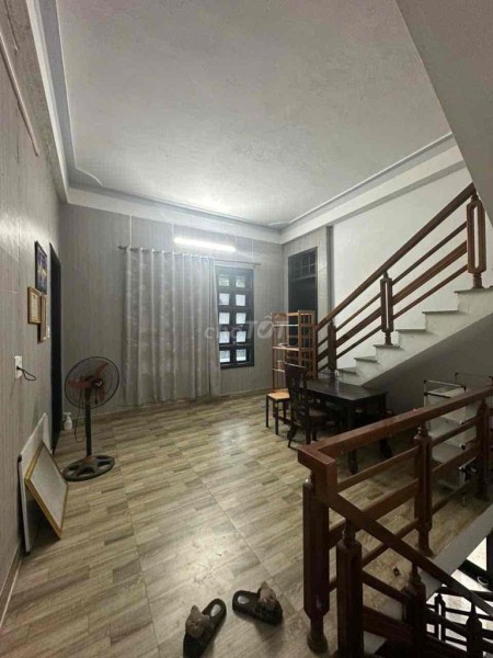 Nhà lô góc đẹp chính chủ 78m2 chỉ 4,98 tỷ