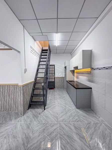 NHÀ MỚI HẺM 56 TRẦN PHÚ NGAY TRUNG TÂM ĐẦY ĐỦ TIỆN ÍCH