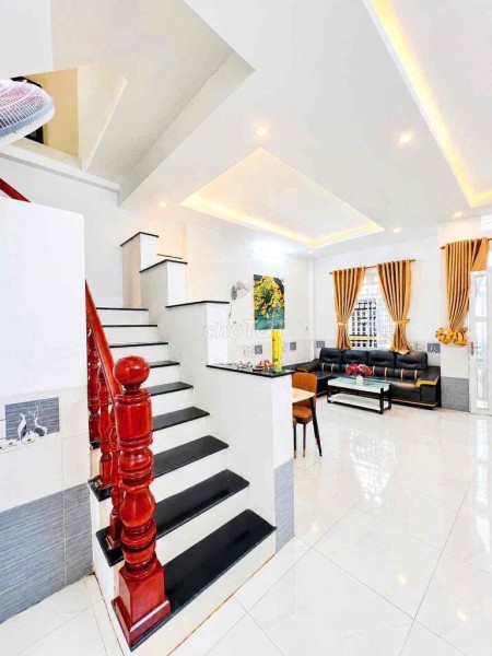 NHÀ TRỆT LẦU RỘNG ĐẸP 3PN HẺM 124 PHẠM NGŨ LÃO GIÁ TỐT