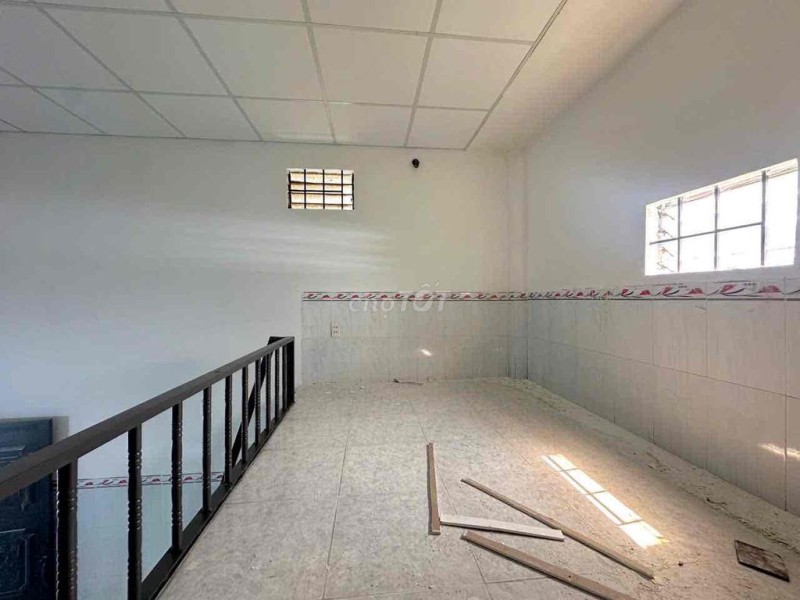 Nhóm Bạn 3 Người Không Nên Bỏ Lỡ Căn Phòng 35M2 Giá Chỉ 3 Củ Này nha