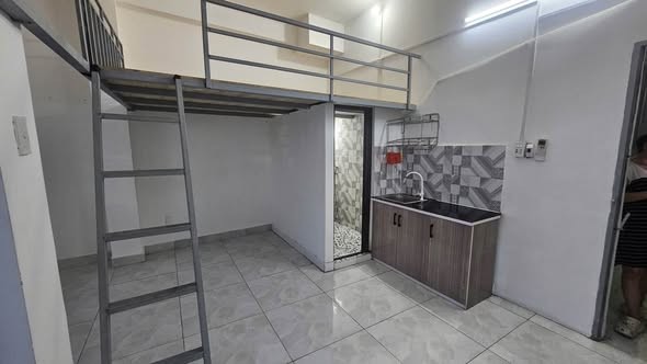 PHÒNG BAN CÔNG + MÁY LẠNH